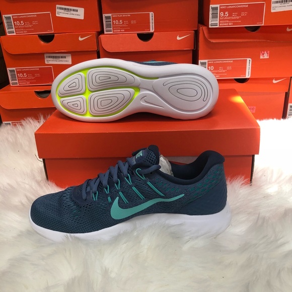 Nike WMNS Nike Lunarglide 8 - Picture 2 of 8